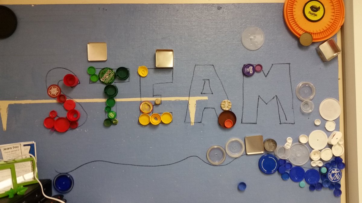cms_sixth's tweet photo. STEAM Mosaic is coming along.  6th Grade Community art.  #hornetsr2 https://t.co/KXCaAHImOB