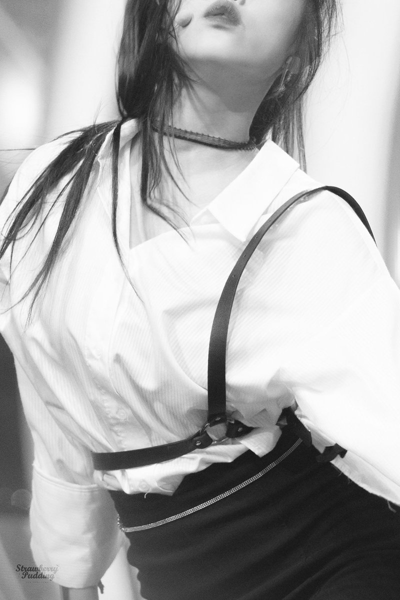 MoulinRouge_YN's tweet photo. 180823

달콤언니 아니고 예나언니

#프로듀스48 #PRODUCE48  #プロデュース48 #프듀48 #최예나 #ChoiYena #チェイェナ @yhent_korea https://t.co/TqdADVRu1V