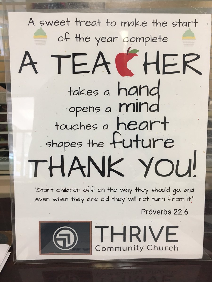 emilyniston's tweet image. These sweet ladies from Thrive Community Church brought sweet treats to our staff today!  Cupcakes make the first day of school even better! #theBHT #MACSawesome #MAfirstday