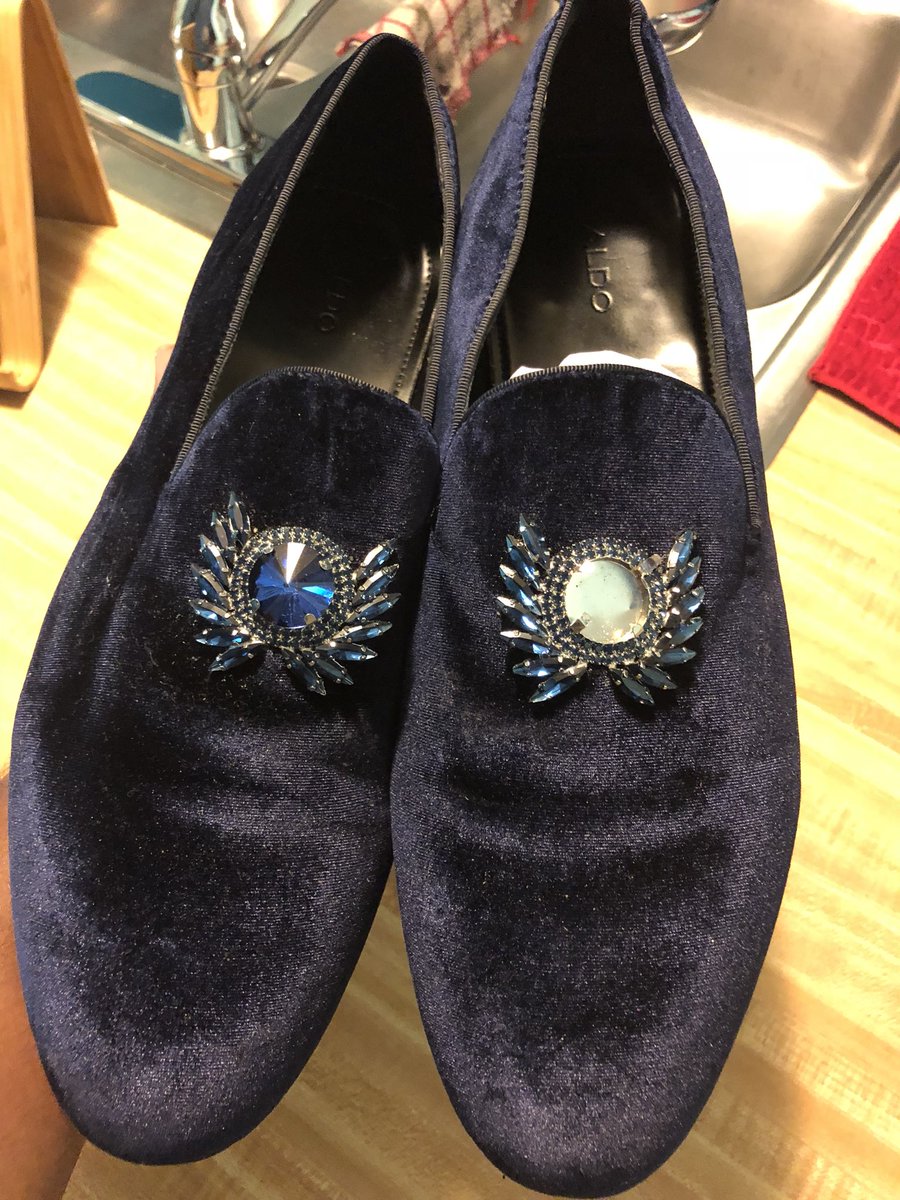 BlackHeffs's tweet photo. @ALDOShoes_SA I wore these shoes twice &amp; one of the jewels in my shoe came out. Seriously??? https://t.co/eWZZ6Kxetl