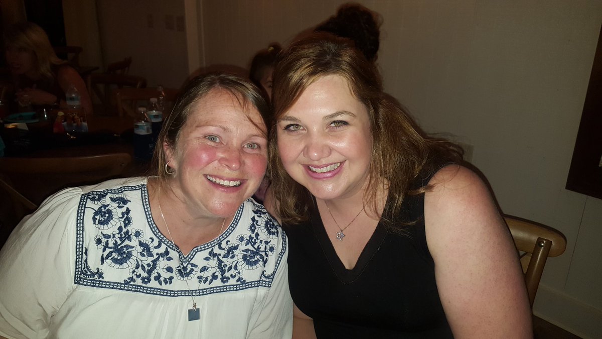 Amanda U. Lane tweet media