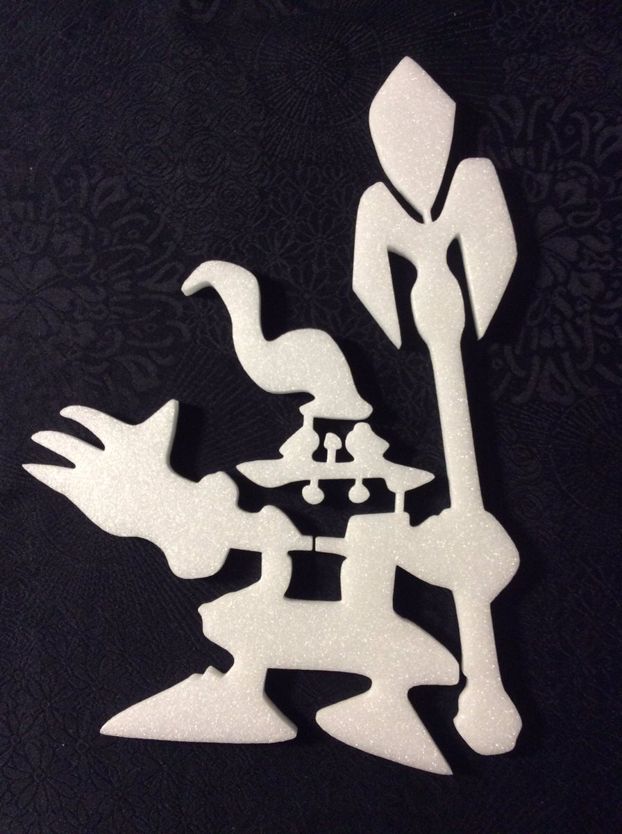 Imprimantes3D's tweet image. [Live Tweet MiniCut2d+] silhouette sur polystyrène 8mm 

On commence une série décoration #LeagueOfLegends 😇
Polystyrène extrudé d&apos;isolation trouvé chez @castorama_fr : La finition est plutôt très sympa 👍

#maker #cncfab @elcp72 @MiniCut2d @LoL_France #gamer #veigar