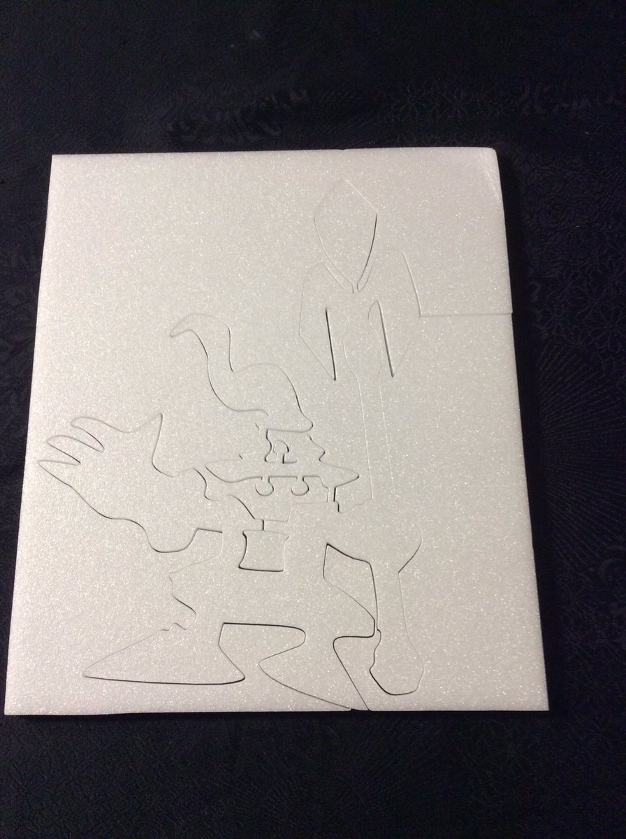 Imprimantes3D's tweet image. [Live Tweet MiniCut2d+] silhouette sur polystyrène 8mm 

On commence une série décoration #LeagueOfLegends 😇
Polystyrène extrudé d&apos;isolation trouvé chez @castorama_fr : La finition est plutôt très sympa 👍

#maker #cncfab @elcp72 @MiniCut2d @LoL_France #gamer #veigar