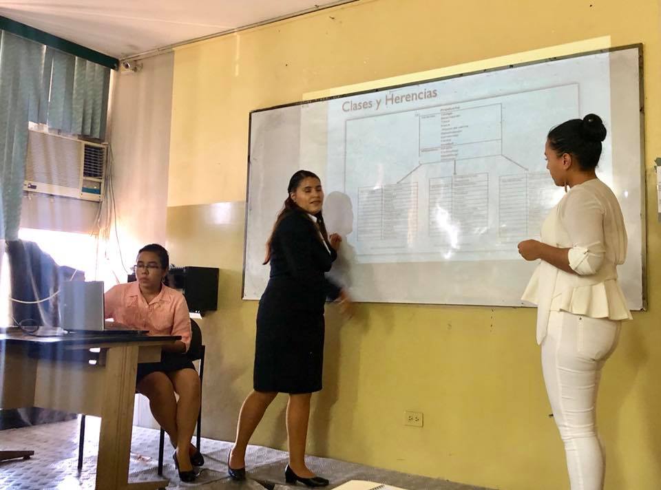 ingsiUG's tweet photo. Presentación de proyectos integradores. https://t.co/DE7sBYwIIK