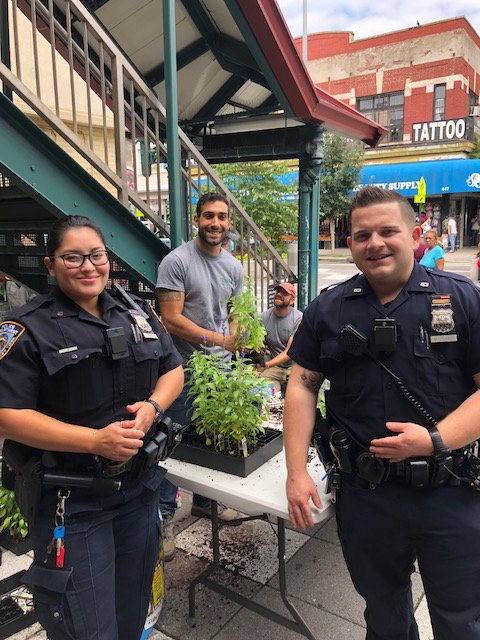 NPP (@nppnyc) on Twitter photo Last week's Plant Party in #KnickerbockerPlaza was a blast!Over 600 salvia & dianthus plants found new homes in #Bushwick. Thanks to <a href="/ConEdison/">Con Edison</a> for supporting this great community event and to our partners <a href="/RiseboroNYC/">RiseboroNYC</a>. We even met fellow plant lovers from th <a href="/NYPD83Pct/">NYPD 83rd Precinct</a>. 🌱🌻⚡ Last week's Plant Party in #KnickerbockerPlaza was a blast!Over 600 salvia & dianthus plants found new homes in #Bushwick. Thanks to <a href="/ConEdison/">Con Edison</a> for supporting this great community event and to our partners <a href="/RiseboroNYC/">RiseboroNYC</a>. We even met fellow plant lovers from th <a href="/NYPD83Pct/">NYPD 83rd Precinct</a>. 🌱🌻⚡