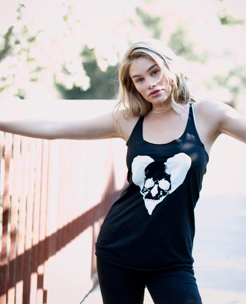 killersandkings's tweet photo. Ladies Racerback now available.
https://t.co/Qz5DVZ7zDm
🖤💀

#lovedeath #streetwear https://t.co/3wtpbUQRs8