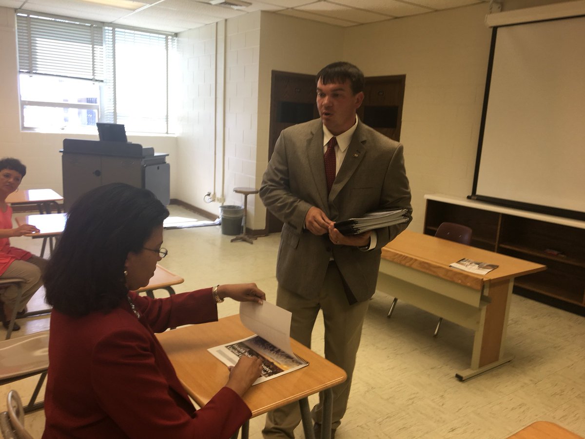 LA_Regents's tweet photo. Learning never stops. Commissioner @KimHunterReed at the head of the class for the @ULM_Official #CapitalOutlay tour. #CommissionersTour https://t.co/TwmgilKkUO