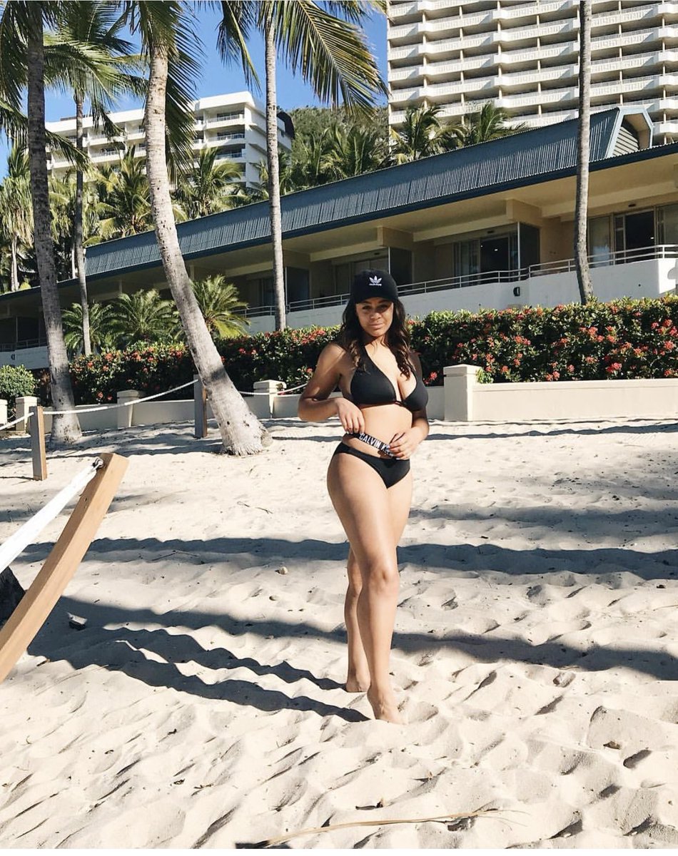 Dance_Deja's tweet photo. Can I just go back to Australia please?? https://t.co/RwF4dlPFMt