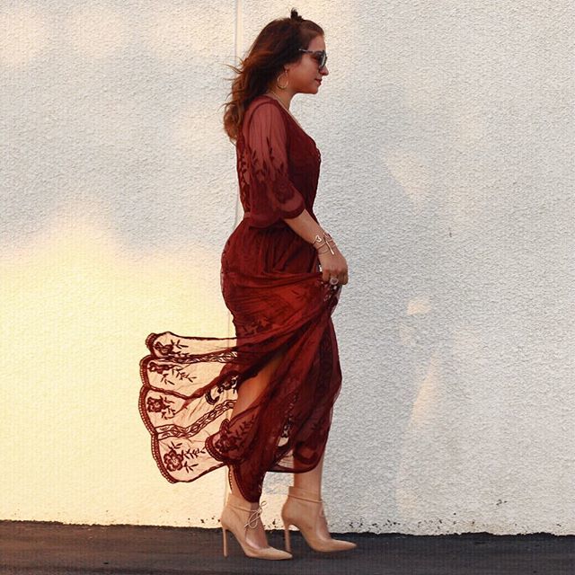 rossanavanoni's tweet photo. Walking into a new week like a storm! @threadlust #threadlust
📷 @douglaslagos https://t.co/0gTYku02L9 https://t.co/ZG26wrvcxk