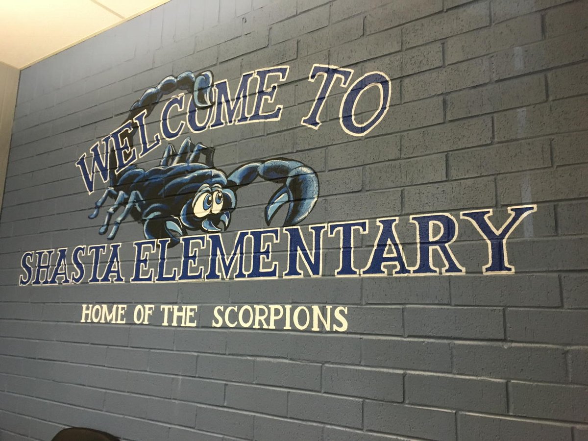 hdillemuth's tweet photo. Chatting with Shasta Elementary's new Principal Randy Rose about the upcoming school year https://t.co/LblXuB0Kb4