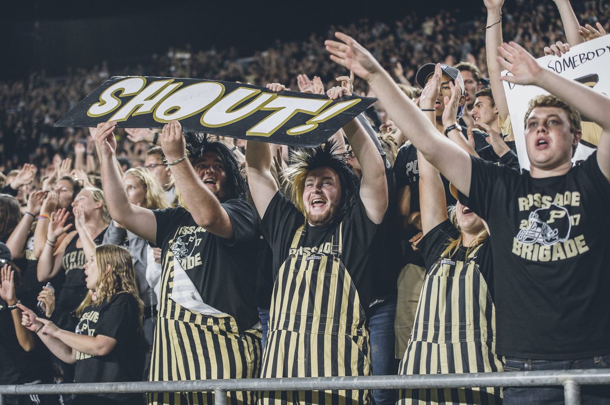 GraniteSL's tweet photo. 🚨 GAME DAY GIVEAWAY 🚨
Follow and RT to have a chance to win a Drew Brees Jersey, Boiler Gameday Bib, and a Stacked Pickle Gift Card! Winner will be chosen on Thursday #BoilerUp #GraniteSL https://t.co/Eo84M2Gimh