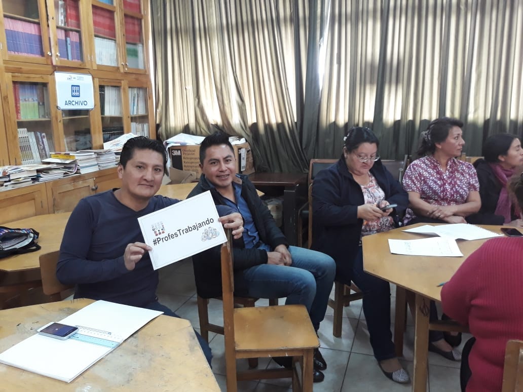 uecpm's tweet photo. #ProfesTrabajando U.E.CPM Fe y Alegría https://t.co/WqBZ1rn4iD