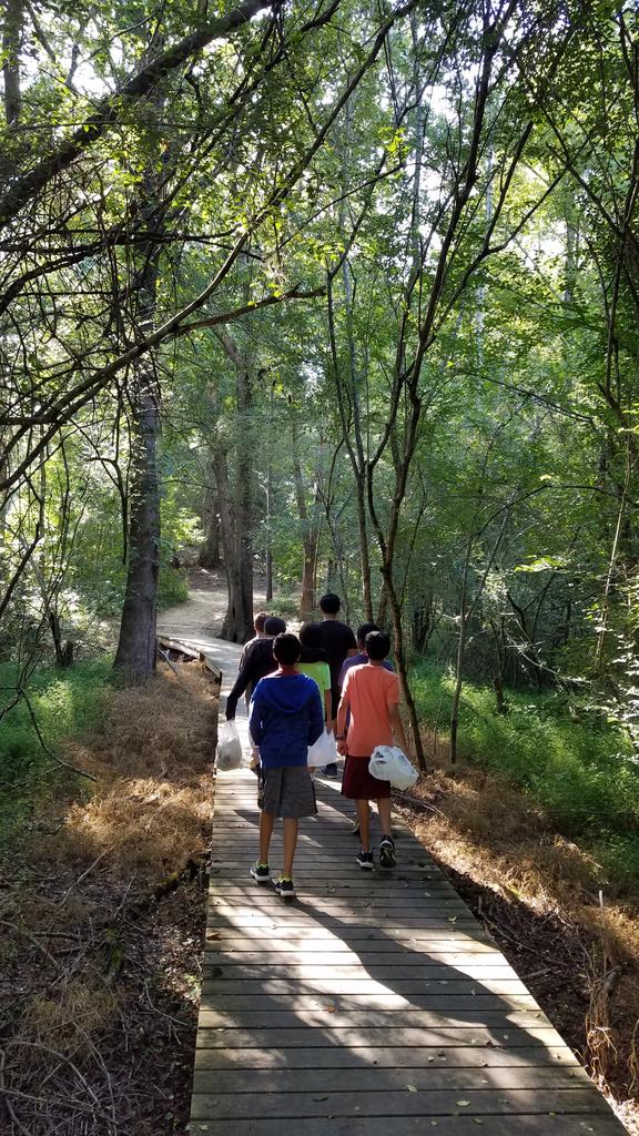 Guy Crotsley (@rtmsguy) on Twitter photo #rtmswolves Beyond the Wilderness club giving back to the community on a trail cleanup <a href="/pinnock_neil/">@RTMSprincipal</a> #rtmswolves Beyond the Wilderness club giving back to the community on a trail cleanup <a href="/pinnock_neil/">@RTMSprincipal</a>