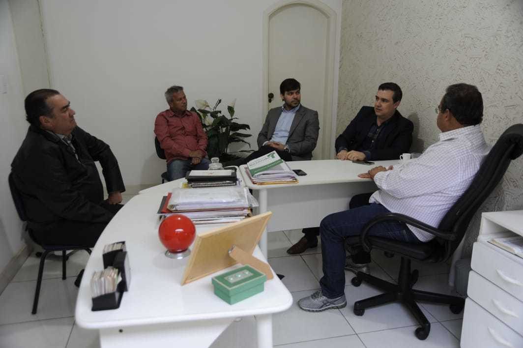 luizlaurofilho's tweet photo. Obrigado, amigos de Nova Odessa. É gratificante  estar ao lado das pessoas que contribuem com o sucesso do nosso trabalho. Vamos juntos! Deputado federal é Luiz Lauro Filho 4000. #semprepresente
.
.
 #deputadofederal #LLF4000 #SpAvança #sp #novaodessa #psb #psb40 https://t.co/XIumyDrio4