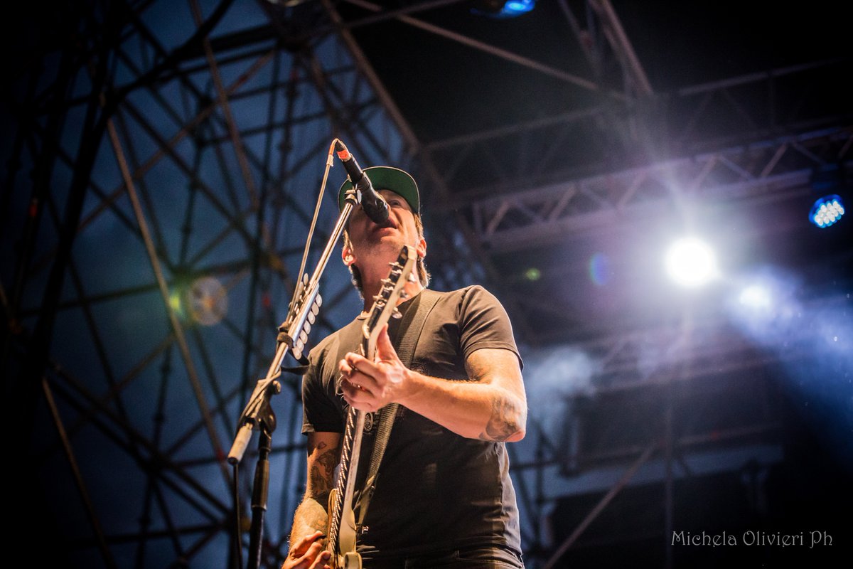 MichelaPhoto's tweet photo. @Millencolin live @BayFestSummer @fasecontrofase #sweden #punkrock #summer https://t.co/QR8mjS2u7Y