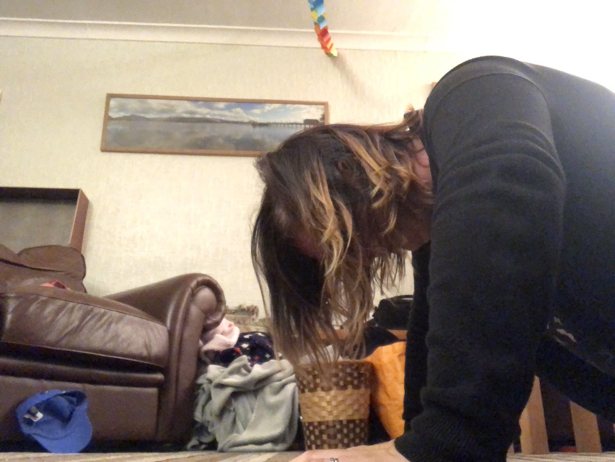 bethellershaw's tweet photo. #WeActiveChallenge
Day 27: 31 press ups for 31 days ✔️ that’s 837 press ups so far this month!
#AHPsActive #UHMBPhysiosActive https://t.co/BEmZtueX9a