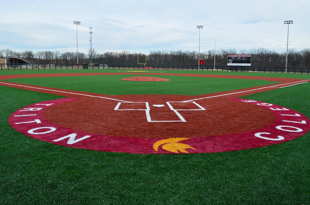 danny_wiz17's tweet photo. I’m excited to announce my commitment to attend Triton College to continue my baseball and academic careers. Thanks to everyone that has helped me along the way! Go @Triton_Trojans ! @NKBaseball @VHHS_Baseball https://t.co/fRqQAb4aBJ