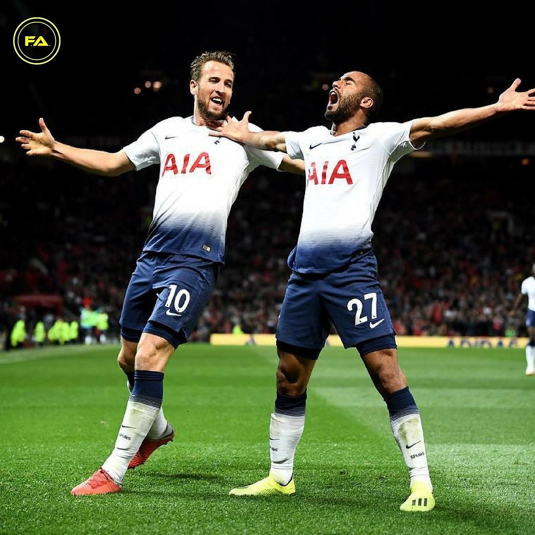 AddaFootball's tweet photo. @HKane and two-goal hero @LucasMoura7 handed Jose Mourinho yet another day to forget as @SpursOfficial beat @manutd .
#FootballAddaOfficial #footballlovers♥️⚽️ #muntot #manchesterunited #mancherster #united #reddevils #tottenhamhotspur #GGMU #kane #jose #moura https://t.co/CE2xexqZdA