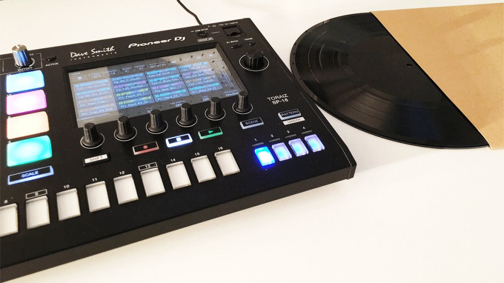 soundrope's tweet photo. アーティストが教える音楽制作術 Vol.2：『TORAIZ SP-16』と『AS-1』だけでヒップホップ・トラックの制作にチャレンジ https://t.co/J6koh5cBjK https://t.co/bTcoyhGPOI