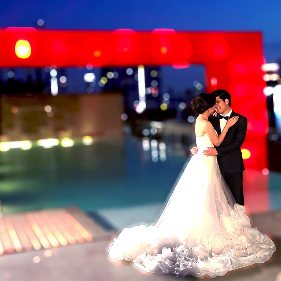 FourPointsBKK's tweet photo. Let us make your #dreamwedding come true. Plan your big day with us, we offer several #weddingvenues with exclusive deals for your #Romantic night. Find out more for special packages, please contact +66(0)2-309-3000 or email: Sales.Sukhumvit15@fourpoints.com #Bangkok #weddings https://t.co/1u1oEaBr1U