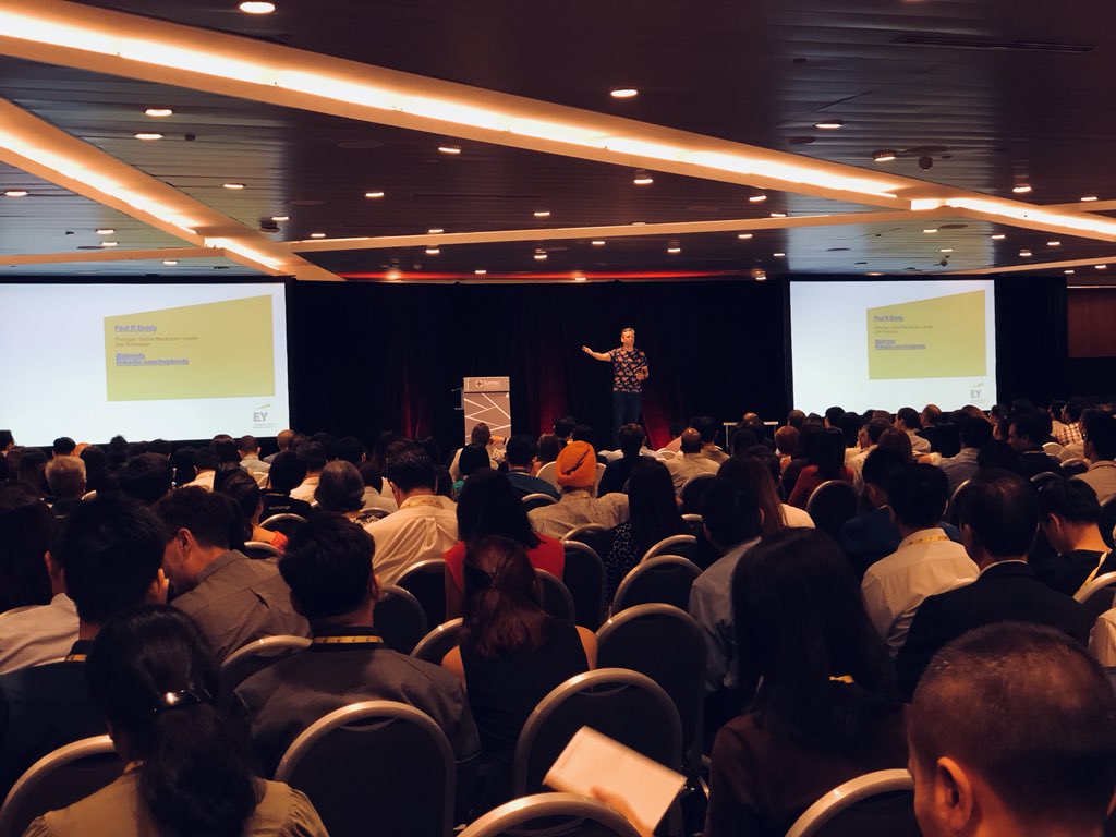HorizenDE's tweet photo. Our Country Rep. for Austria, Switzerland and Liechtenstein is at the #BlockchainSummit Singapore for @horizenglobal, come and say hi to @SLebur https://t.co/esDsUrEmFV