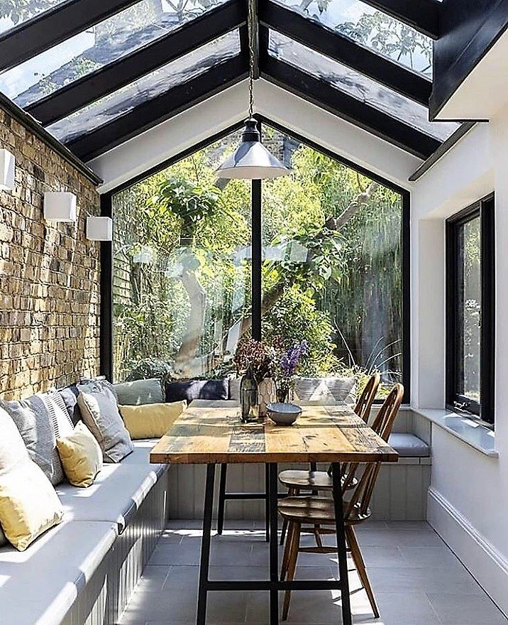 What do you think of this solarium for your new home? Yes or No? We can make this happen! #buildwithhillview #BuildwithLisa #yegnewbuild <a href="/HillviewYEG/">HillviewMasterBuilder</a>  #lifestyleliving #southwestedmonton #custombuilder #adecisionofexcellence #edmontonspreferredcustomhomebuilder #aketherightchoice