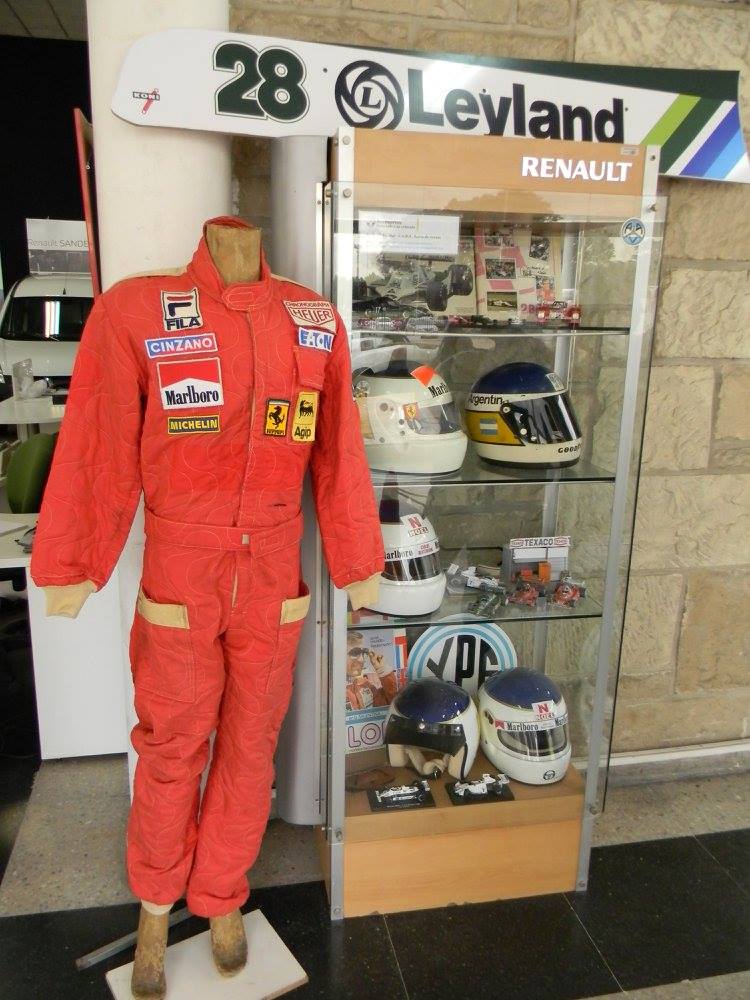 jadb1's tweet photo. Se viene #Expolole 2018 en Bs As ya voy a informar fecha y lugar!! @uvfoxsports @dzorrero @CarburandoTV @carlosdsaavedra @MarceloIngaramo @Campeonesnet @corsaonline @diegodurruty @F1Tornello @JeanTodt https://t.co/p0P6WpV5Tu