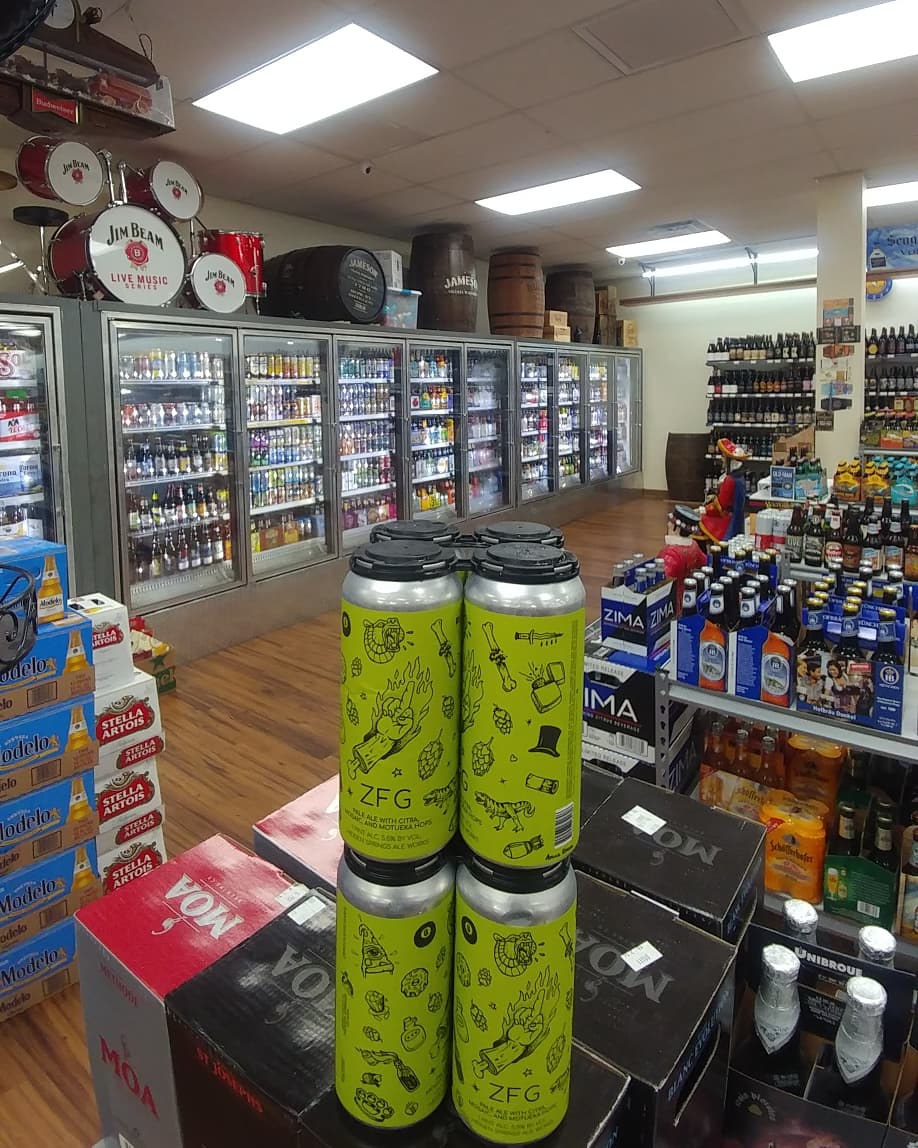 New Beer From : Hidden Springs (ZFG)
Zero IBU Pale Ale with Citra, Mosaic, and Motueka hops. 5.5% ABV
#hiddenspringsaleworks #zfg #beer #craftbeer #beeradvocate #brewfam
#paleale #bobsliquor #Leesburg
#florida #localstore