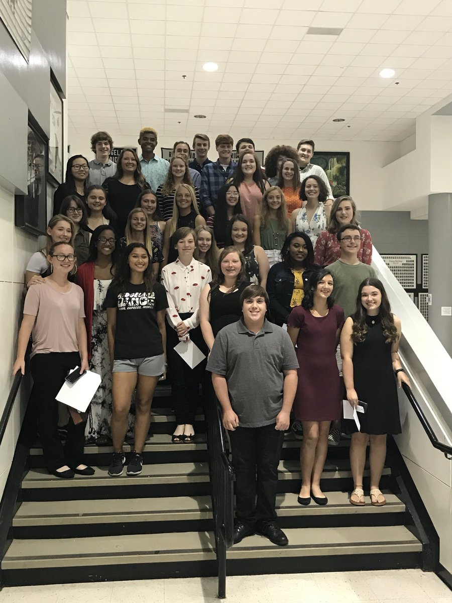 RidgelandHigh's tweet photo. Congratulations to our Panthers who were inducted into the National Honors Society! We are so proud of you! https://t.co/XUxF16YwHt