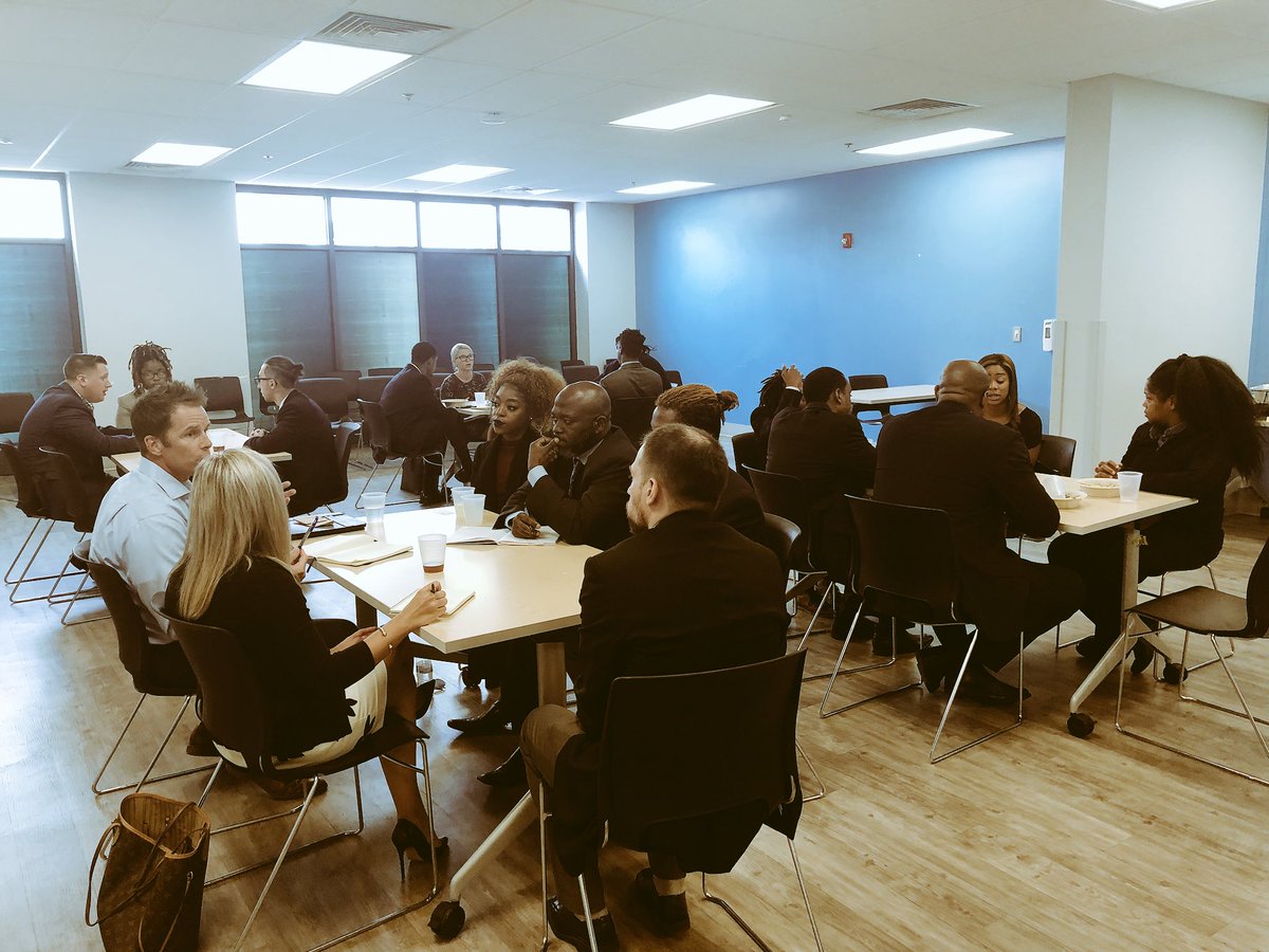 TEK is sponsoring a pilot program with <a href="/livingclassroom/">Living Classrooms</a> and <a href="/PerScholas/">Per Scholas</a> where 20 students have been selected to participate in 15 weeks of IT training. Our EUS recruiting team was excited to start the relationship that will kickstart their IT careers!