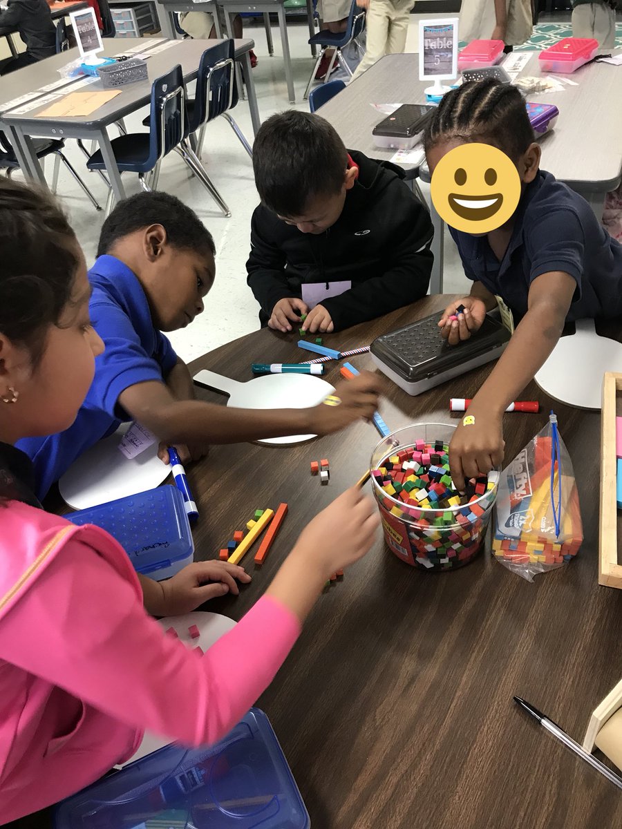 MsHdz5th's tweet photo. And on the second week of school, we worked in our stations! #Progress #ThatConcentration #MsHsMathematicians https://t.co/ptgtYDcZZb