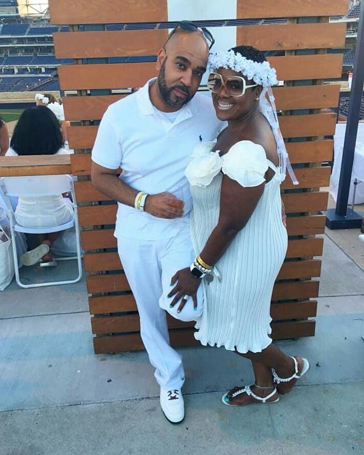 OffThe_Record's tweet photo. It was an all white affair at #DEBDC18. This was my 4th consecutive year doing @dinerenblancdc. It's always an adventure. https://t.co/USJdB7i8Y4