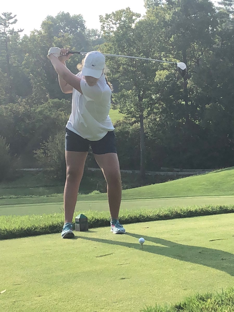 patdunn58's tweet photo. Natalie Kaminski and Maggie Gardner tee off against Turpin. Maggie shoots team low score 54. Natalie 57.  @CCDSathletics @TonyJaccaci @CCDSCoachRoss @CCDSHirsch @ccdladieslax https://t.co/zEMn2frBSg