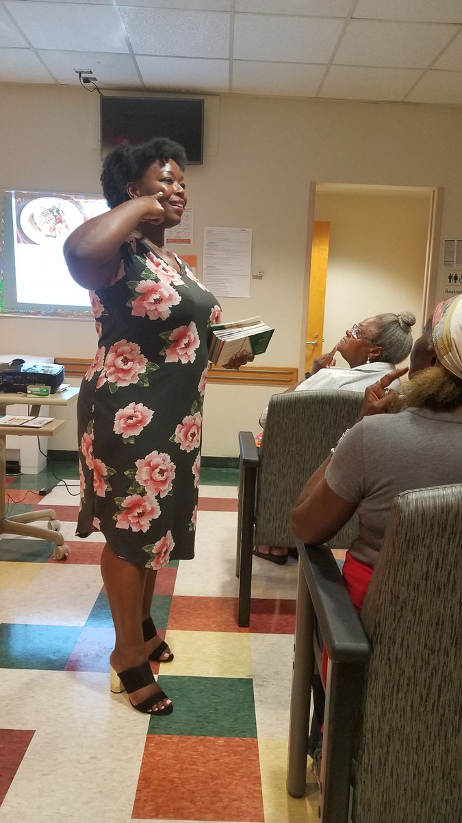 WholesomeWaveGA's tweet photo. π Congrats to our Fruit and Vegetable Prescription Program grads from Grady's diabetes cohort! One of our grads, Ms. Jones, saw her A1C (blood sugar) drop from 14% to 6% during our 6 month program! Learn more about #FVRx here >> https://t.co/0OupcseuyB #foodismedicine https://t.co/NpJSoz0h8Y