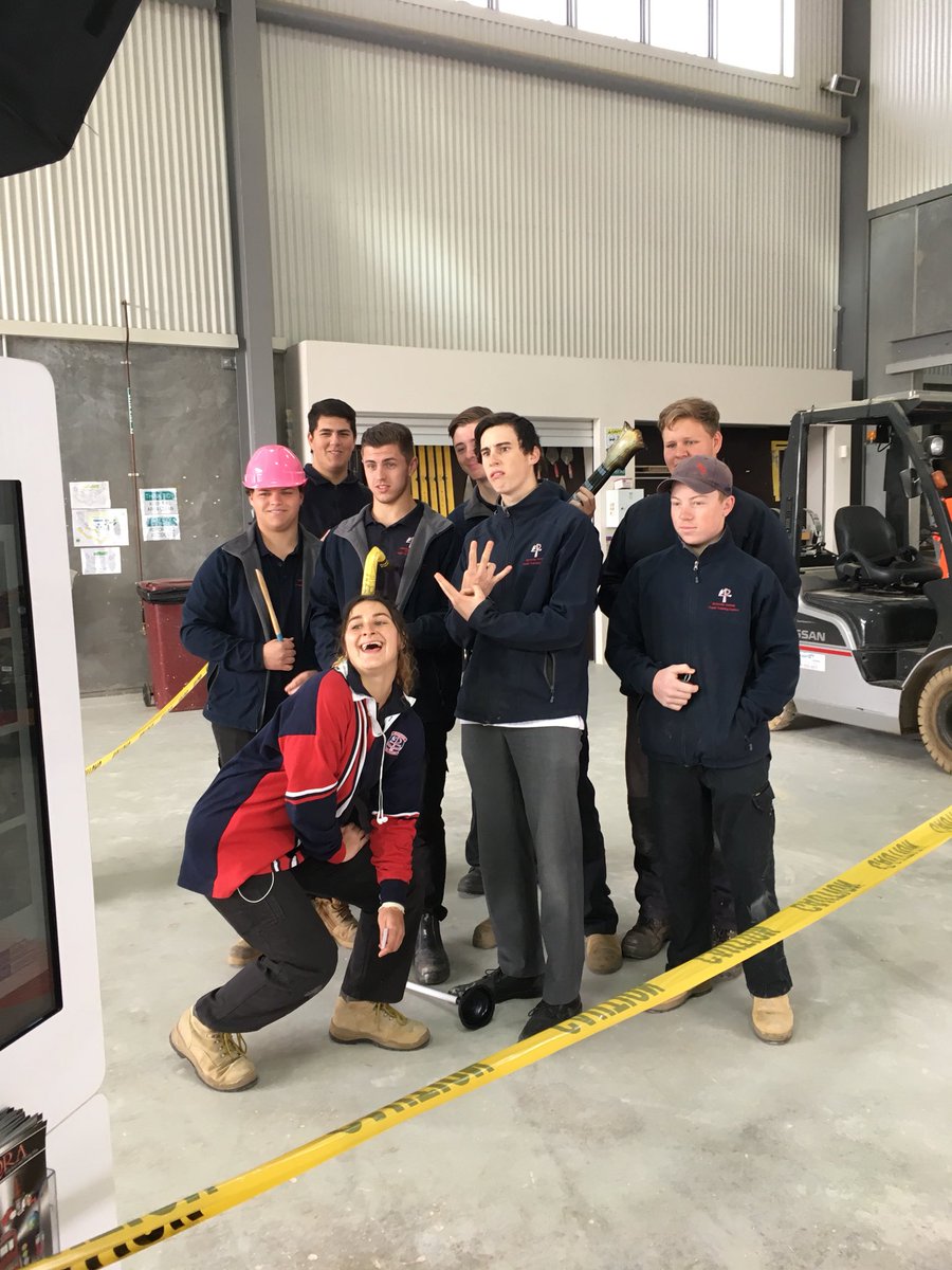 KarenRuppert's tweet photo. VET skills workshop for #NationalSkillsWeek has kicked off at @McCarthyCTTC #vetopensdoors #realskilksrealcareers https://t.co/viGY2B3JMw