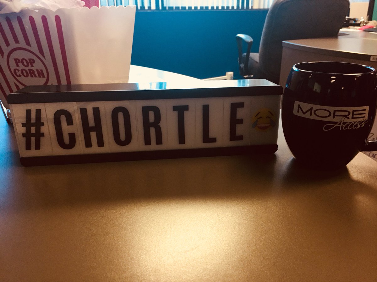 _croper's tweet image. Word of the day is #chortle here on #MoreAccess find out why tonight at 6:30pm!! @RACHELFOX5 @SeanFOX5 @MOREFOX5