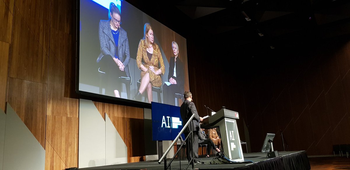MishManners's tweet photo. "What we have here in #Melbourne is a big basket of #technology... #automation, #robotics, just so much" @kathy_coultas on #MagnifyWorld and all the awesome stuff happening in #Victoria 🤖 #DIFvic @difvic #DigitalAIsummit #ArtificialIntelligence #MachineLearning https://t.co/0LIhqhMjgO