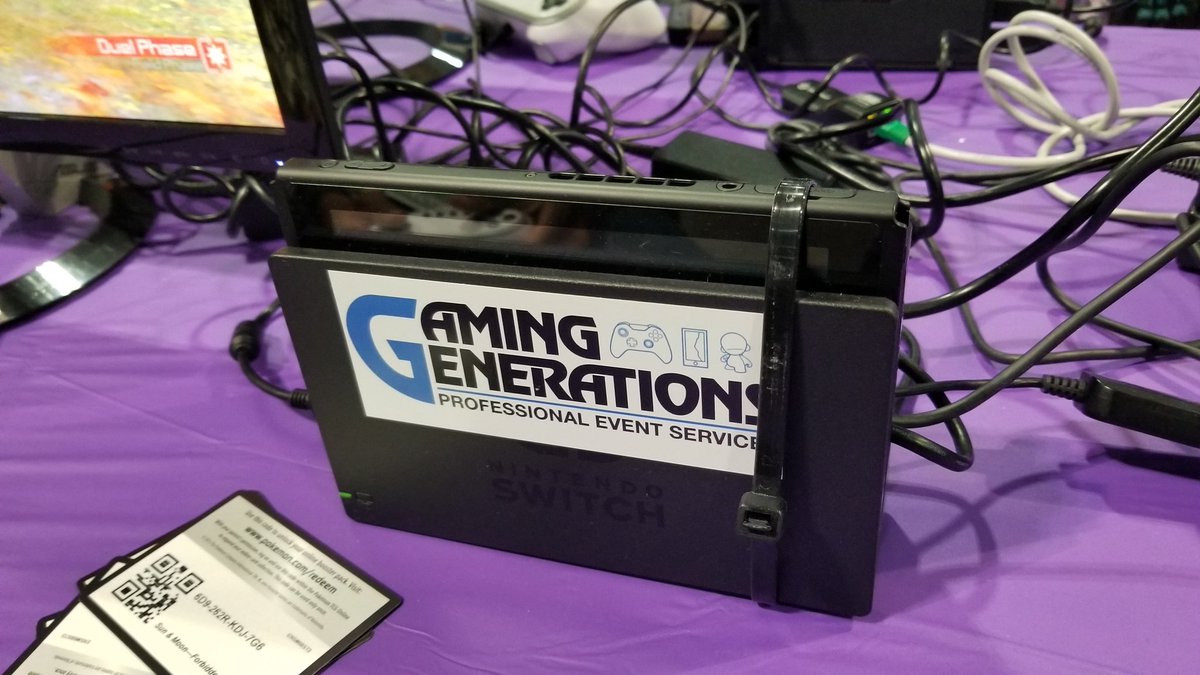 xD1x's tweet photo. In case you guys were wondering how Switches can be protected when Ultimate releases, here's how it goes down at Pokemon's Pokken Tournament events. https://t.co/jzOqulDmic