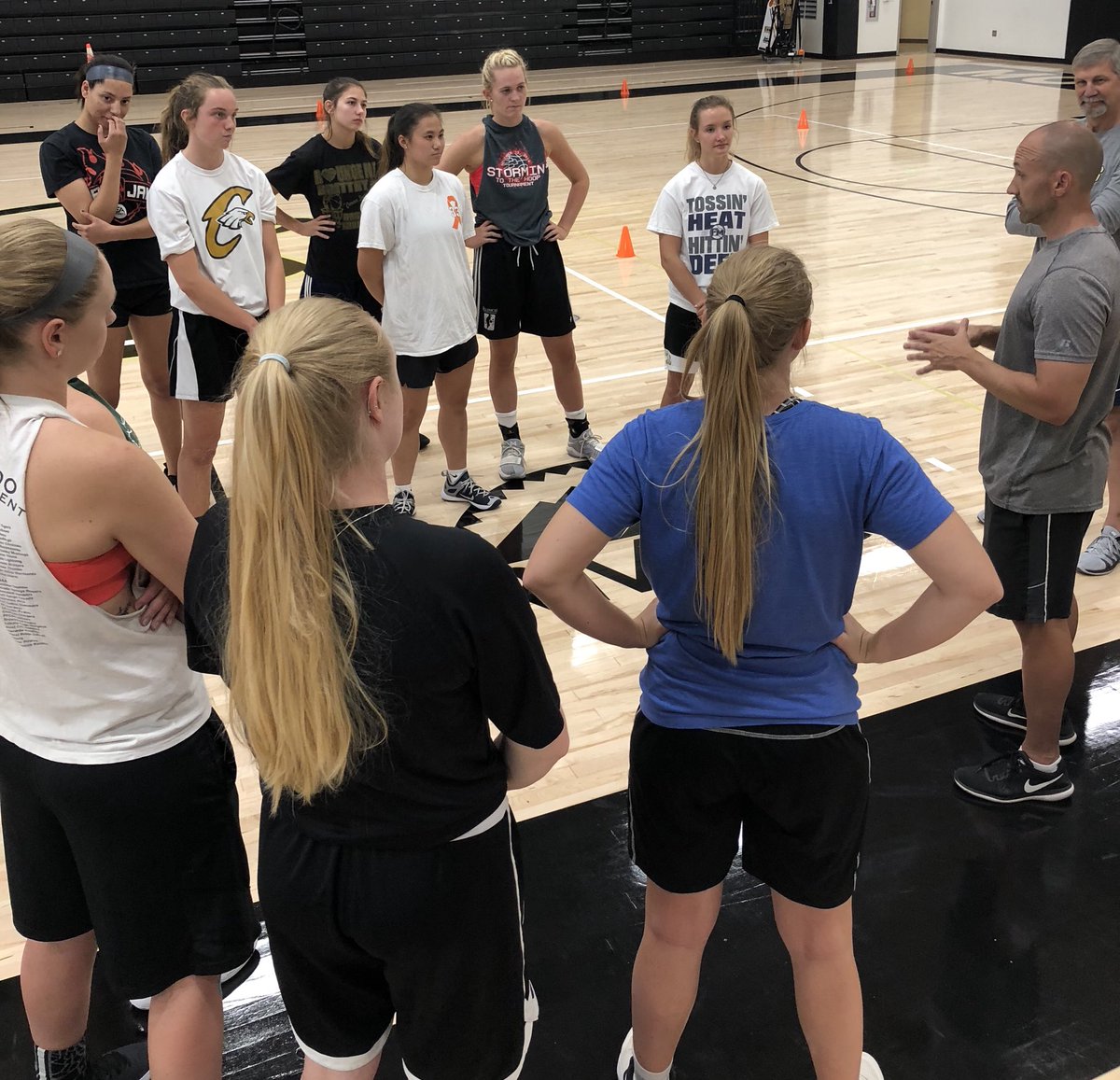 UCCSWBB's tweet photo. Special guest @jay_dawes76 helping with our acceleration and deceleration #first3steps https://t.co/H75ZrQ3fuF