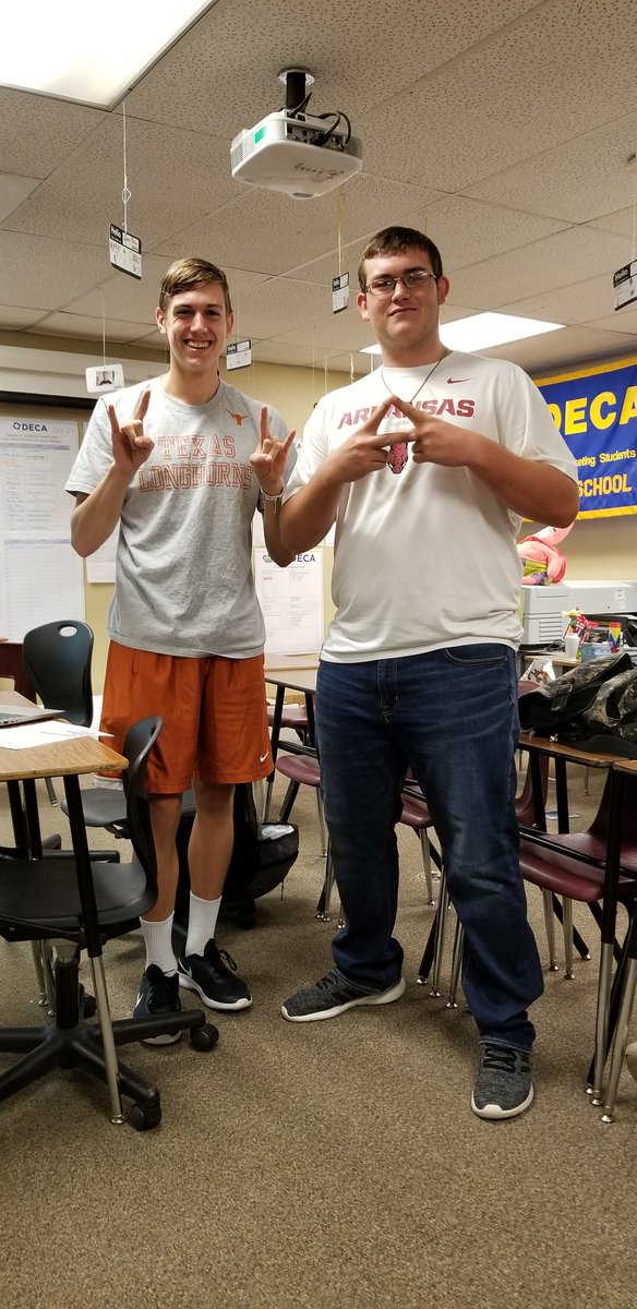 AlmaDECA's tweet photo. Arkansas vs Texas....you decide...retweet for Arkansas, like for Texas. @austin_l_c_03 @sethcole05 @AlmaSchools #youchoose #WPS https://t.co/UevTPCmnye