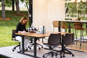The right #workplace #experience, in the right place and at the right time, can feed #recruitment goals. See why real estate and #HR work even better together: bit.ly/2v6YRNy
