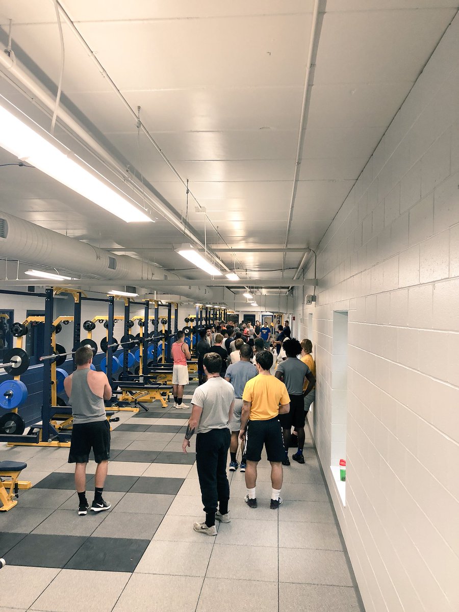ClarkePrideFB's tweet photo. First workout in the new weight room is ✅. #WhereChampionsAreMade #CUFB18 https://t.co/zoQCMynUE3