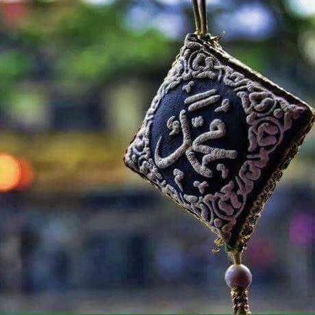 abidzareen1's tweet photo. خاکے بَنانے والے خاک میں مل جائینگے.. 

لیکن نبیﷺ کی عَظمت سَدا بُلند رہےگی.
Proud to Be #MUHAMMADIAN 💞.
👉🏼AB_world.. https://t.co/J5ukIOY8hQ