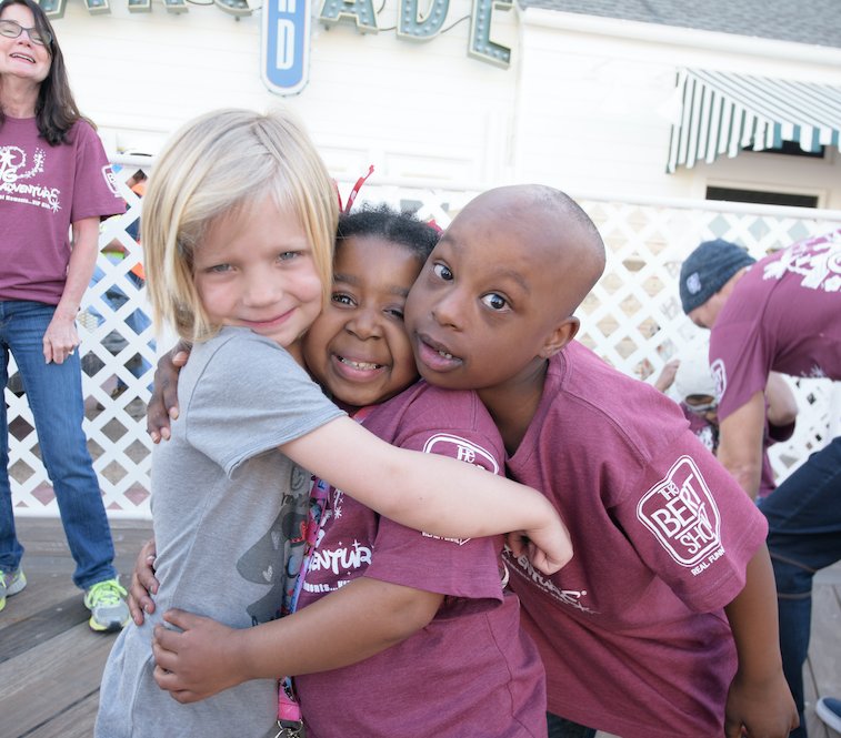 bertsbigadv's tweet image. #HowYouCouldHelpIn5Words: Hug someone who needs it.