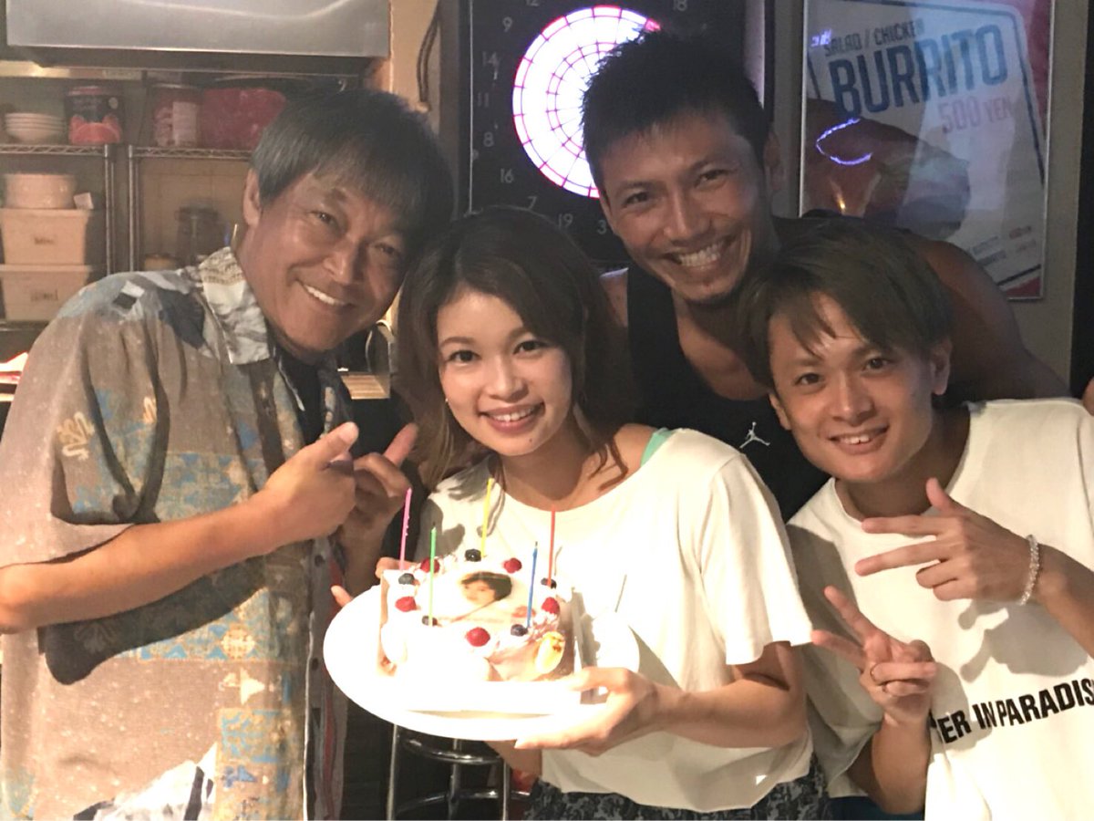 池田 彩 昨日ヒーロー飲み会たるものに参加 誕生日祝って頂きました ありがとうございました 超新星フラッシュマンのグリーンフラッシュ役等の植村喜八郎さん トミカヒーロー レスキューファイアーや 仮面ライダーオーズ Oooの仮面ライダーバース役等