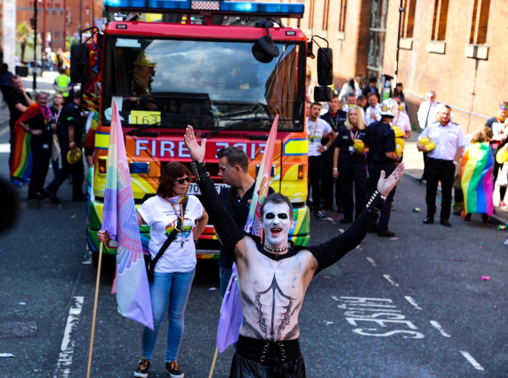 EgoisteGallery's tweet image. We were part of the Afflecks’s Pride parade float 🏳️‍🌈 So much love in these images. 
(Photography by @BaibaAuriaArt )
.
#manchesterpride #manchesterpride2018 #afflecks #loveislove #lgbtq #pridefloat