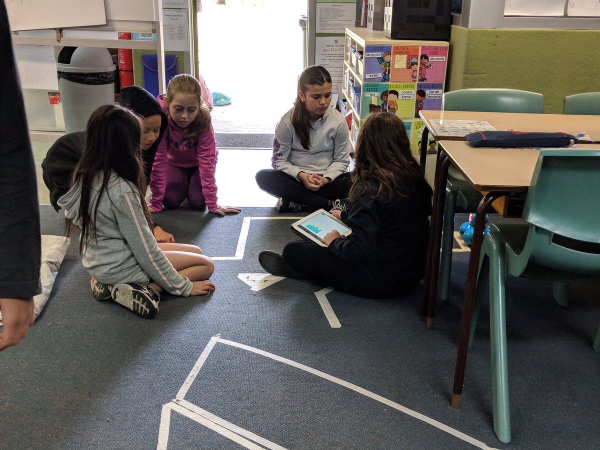 FPS1895's tweet photo. Day 2 of non campers using the Blockly app to code the Dash robots. @wonderworkshop @TechwMissHalil #dashrobots #fpsrobots https://t.co/mA0zZK6OwS