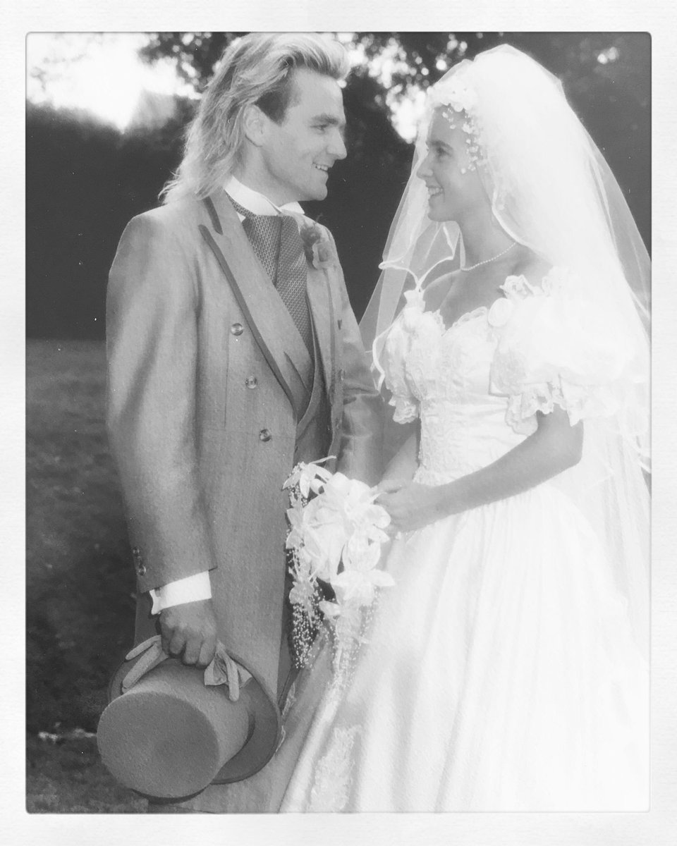 julespeters's tweet photo. @thealarm #walkforever @LHSUK @breastcancernow #Thirtyyears ❣️ mike&jules #lifttheveil https://t.co/XocUeXc44v