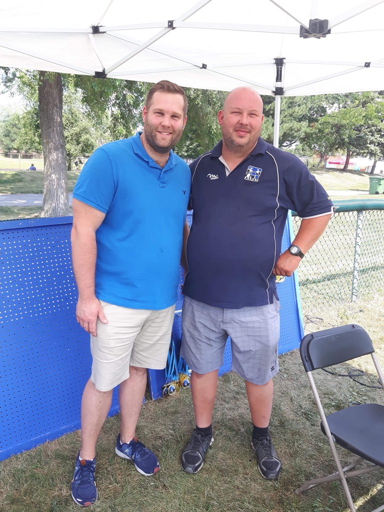 eouellette17's tweet photo. Heureux d’avoir participé à la Fête de fin de saison et la remise des médailles de l’ASPAT samedi dernier! 55 équipes de notre quartier: des jeunes en forme et des parents impliqués! Merci à Michel Lorch le président de l'association et à Hans Lirzin VP pour l’accueil chaleureux. https://t.co/rfJ3w0EhZW