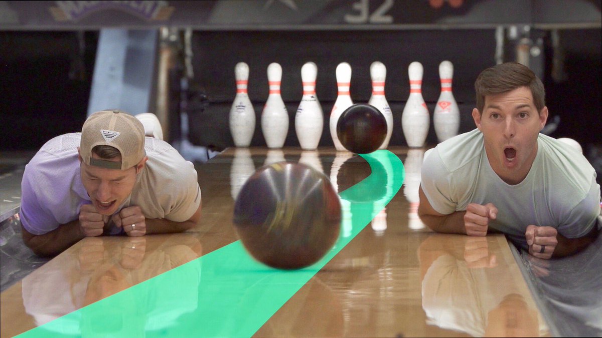 New vid is LIVE! <a href="/JBelmo/">Jason Belmonte 🎳</a> is THE MAN! #BowlingTrickShots2

 youtu.be/wSB9JvsBT4M
